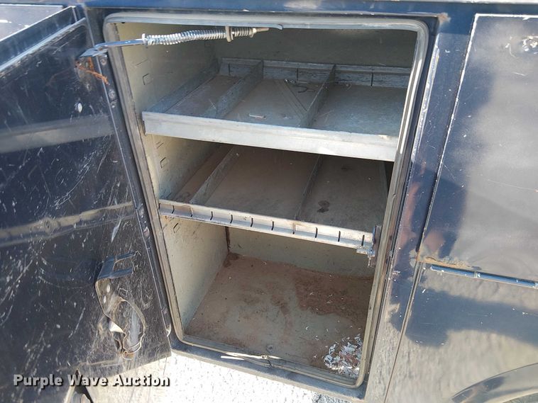 image for item FK0803 2008 Ford F350 Super Duty utility bed pickup truck