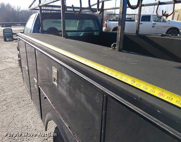 image for item FK0803 2008 Ford F350 Super Duty utility bed pickup truck