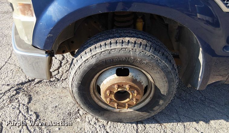 image for item FK0803 2008 Ford F350 Super Duty utility bed pickup truck