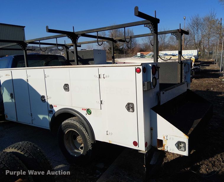 image for item FK0806 2008 Ford F350 Super Duty utility bed pickup truck