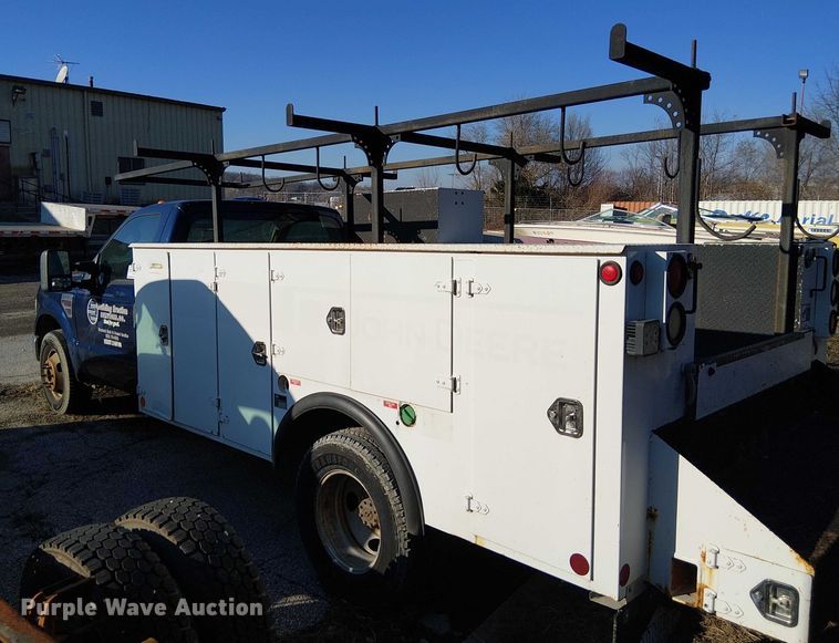 image for item FK0806 2008 Ford F350 Super Duty utility bed pickup truck