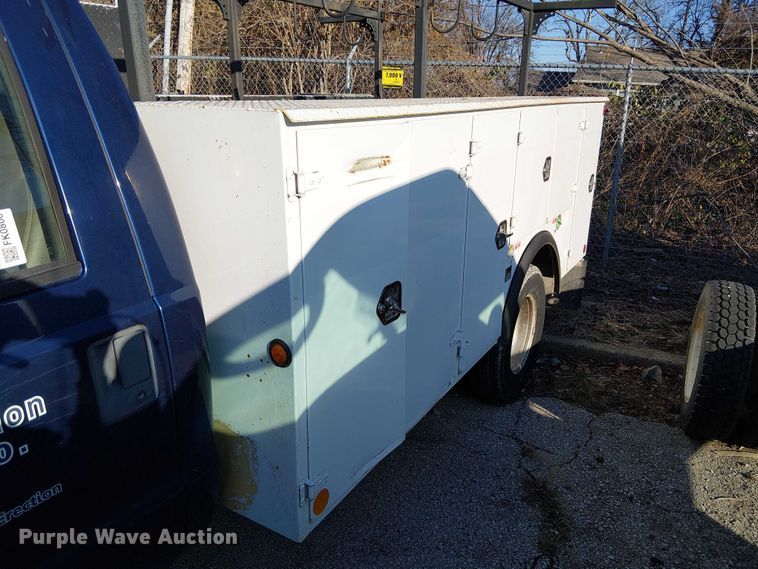 image for item FK0806 2008 Ford F350 Super Duty utility bed pickup truck