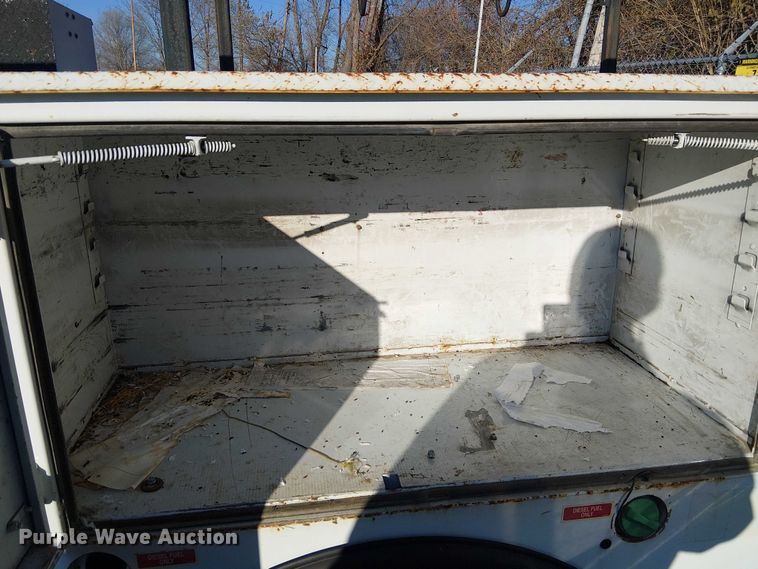 image for item FK0806 2008 Ford F350 Super Duty utility bed pickup truck