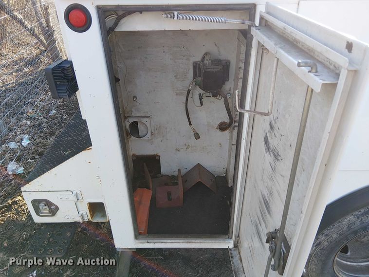 image for item FK0806 2008 Ford F350 Super Duty utility bed pickup truck