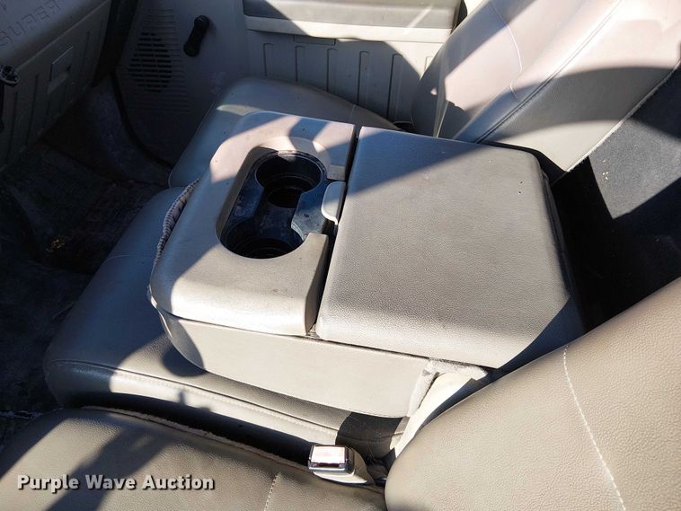 image for item FK0806 2008 Ford F350 Super Duty utility bed pickup truck