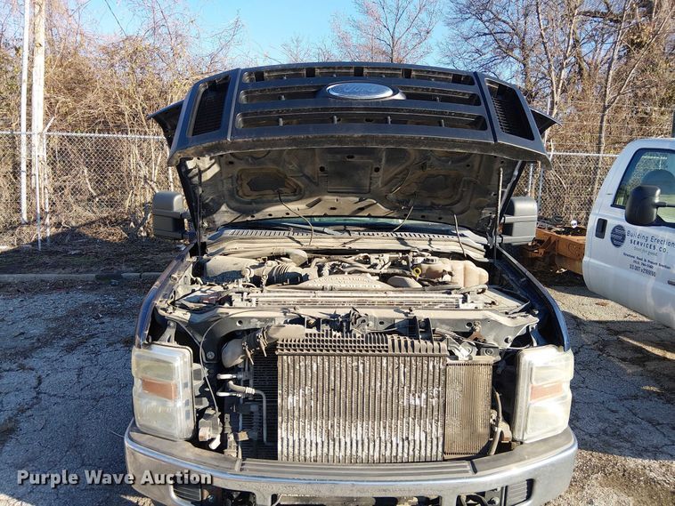 image for item FK0806 2008 Ford F350 Super Duty utility bed pickup truck