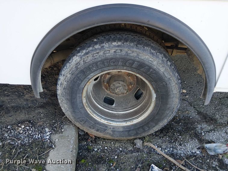 image for item FK0806 2008 Ford F350 Super Duty utility bed pickup truck