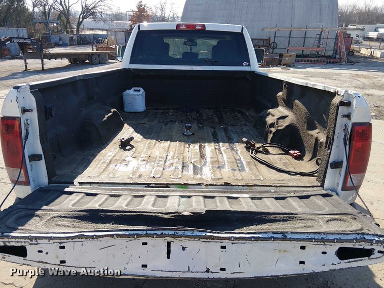 image for item FK0807 2015 RAM 3500 Crew Cab pickup truck