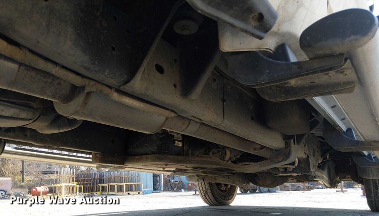 image for item FK0807 2015 RAM 3500 Crew Cab pickup truck