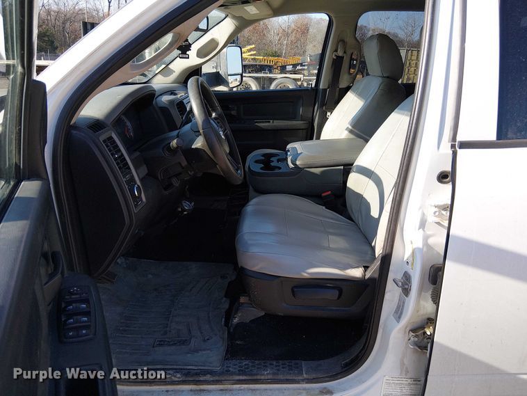 image for item FK0807 2015 RAM 3500 Crew Cab pickup truck