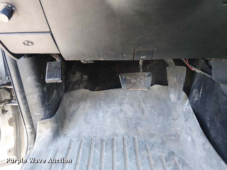 image for item FK0807 2015 RAM 3500 Crew Cab pickup truck