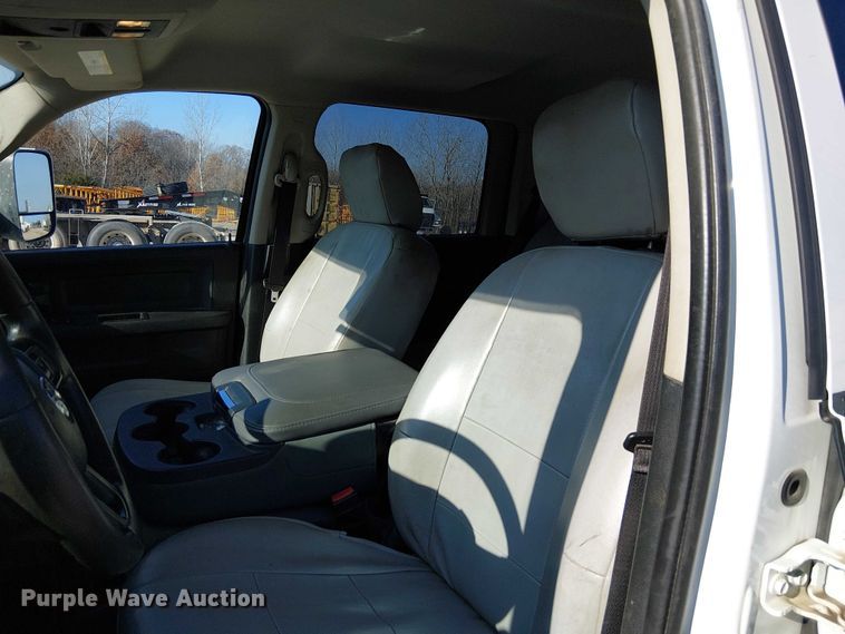 image for item FK0807 2015 RAM 3500 Crew Cab pickup truck