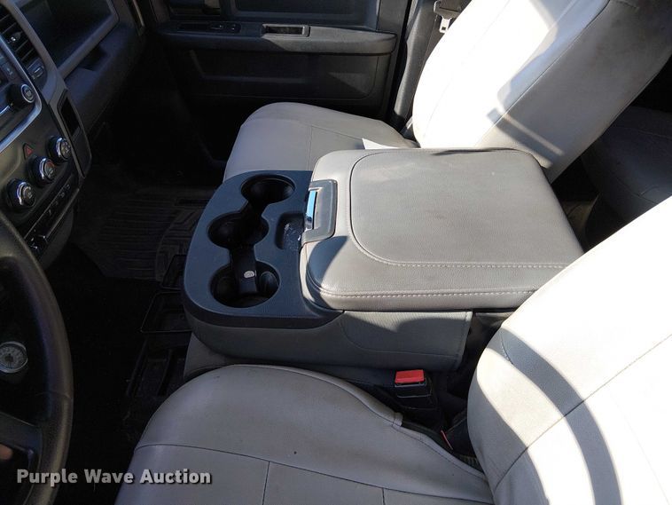 image for item FK0807 2015 RAM 3500 Crew Cab pickup truck