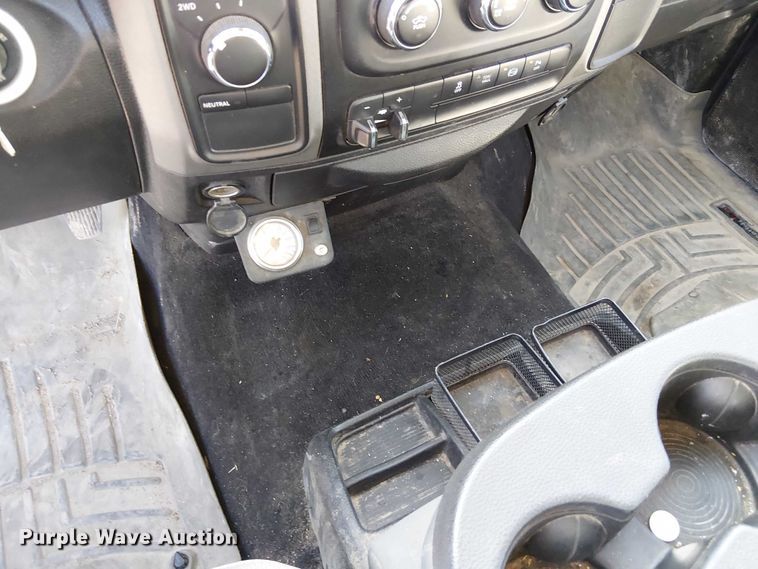 image for item FK0807 2015 RAM 3500 Crew Cab pickup truck