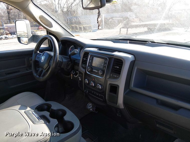 image for item FK0807 2015 RAM 3500 Crew Cab pickup truck