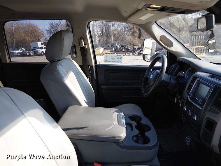 image for item FK0807 2015 RAM 3500 Crew Cab pickup truck