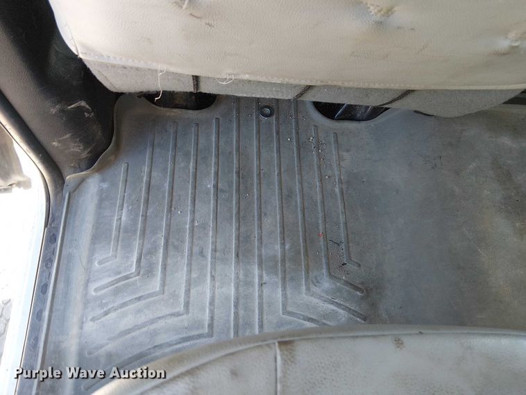 image for item FK0807 2015 RAM 3500 Crew Cab pickup truck