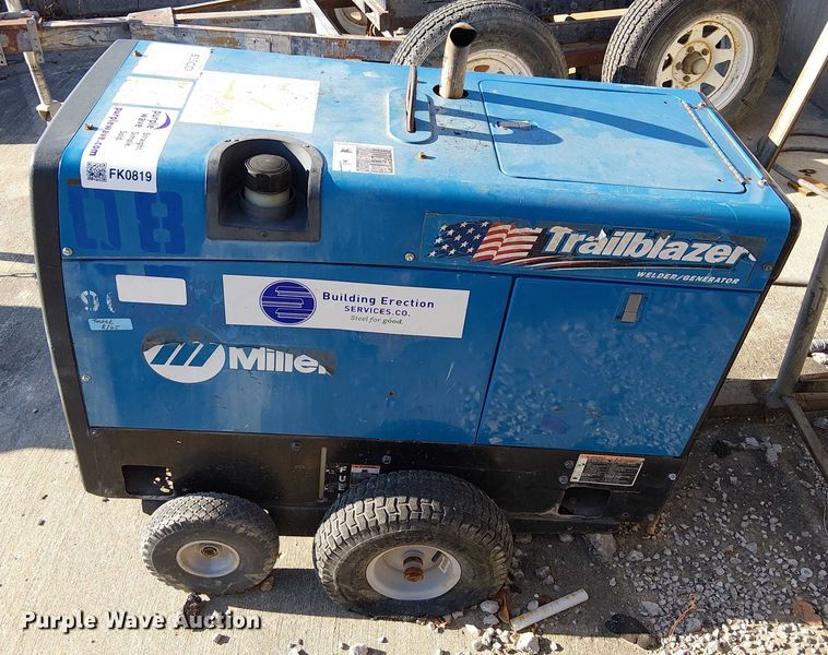 image for item FK0819 Miller Trailblazer 302 welder/generator