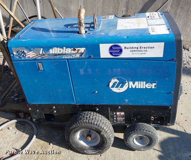 image for item FK0819 Miller Trailblazer 302 welder/generator