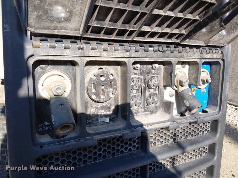 image for item FK0819 Miller Trailblazer 302 welder/generator