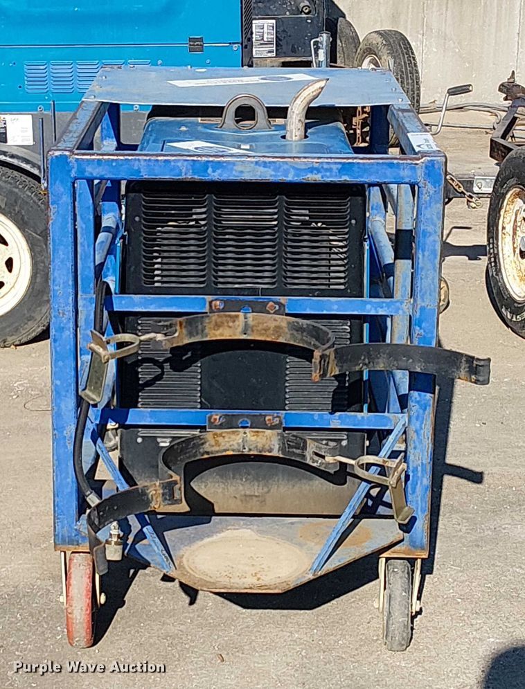 image for item FK0820 Miller Bobcat 250 welder/generator