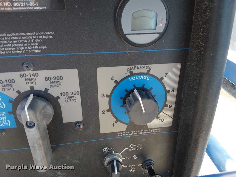 image for item FK0820 Miller Bobcat 250 welder/generator