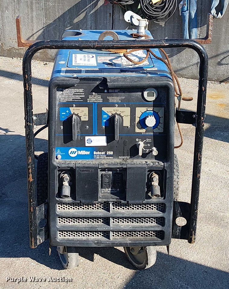 image for item FK0821 Miller Bobcat 250 welder/generator