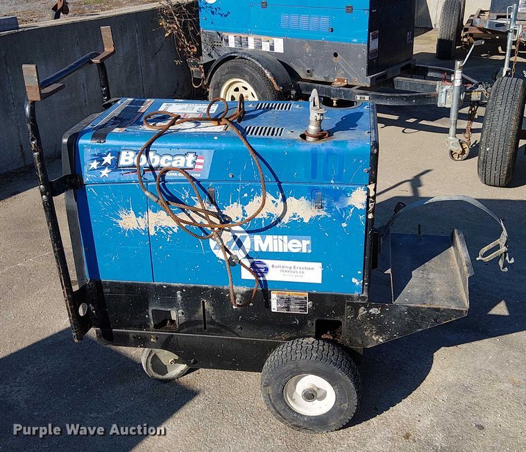 image for item FK0821 Miller Bobcat 250 welder/generator