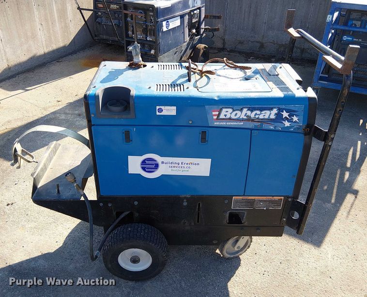 image for item FK0821 Miller Bobcat 250 welder/generator