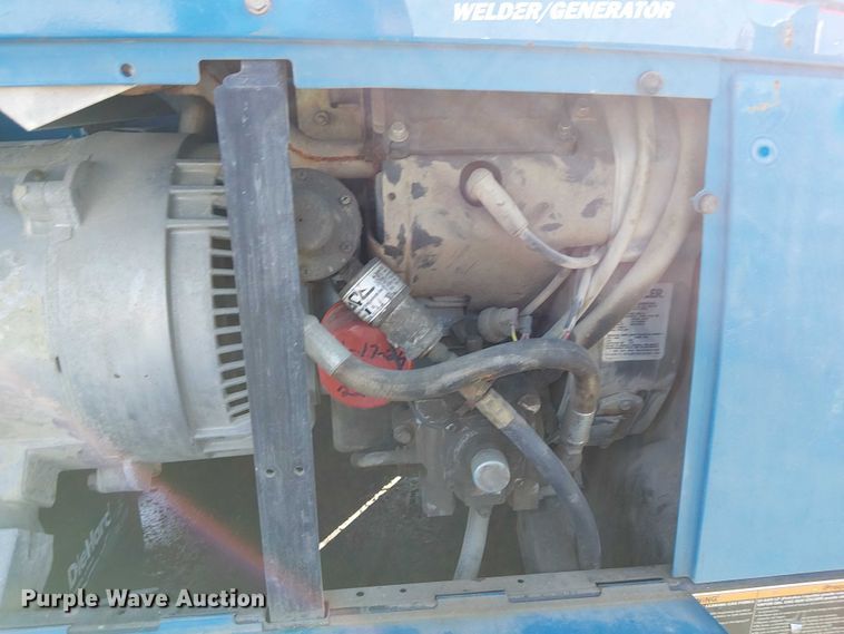 image for item FK0821 Miller Bobcat 250 welder/generator