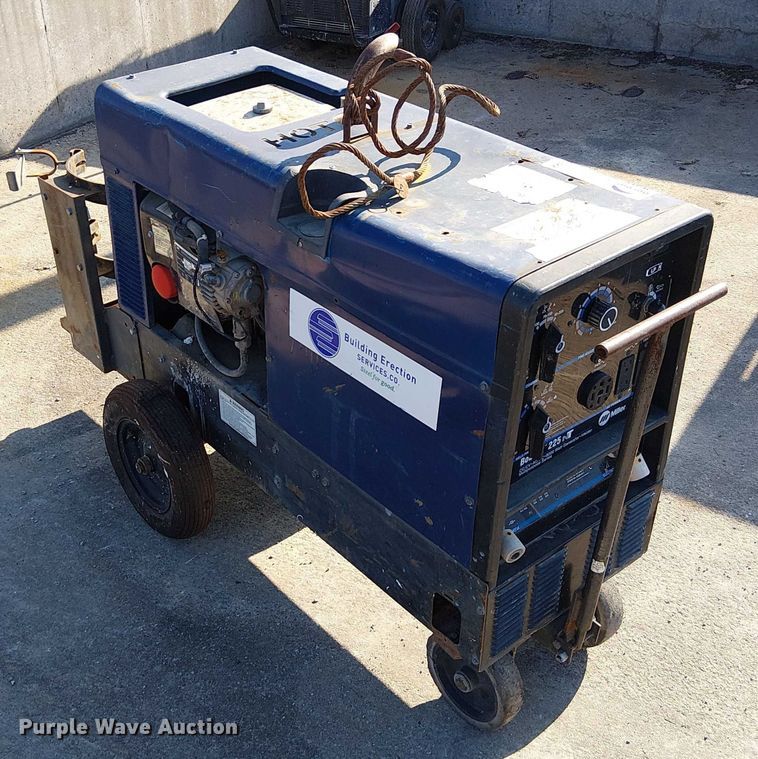 image for item FK0822 Miller Bobcat 225 welder/generator