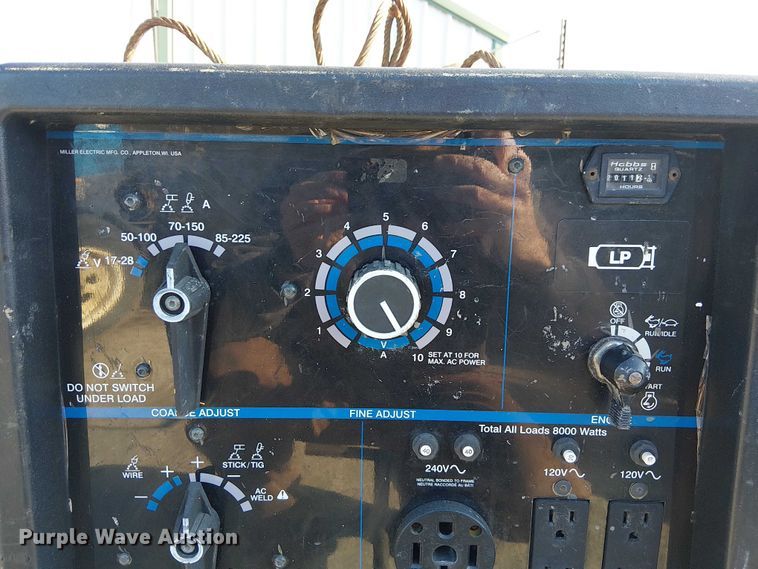 image for item FK0822 Miller Bobcat 225 welder/generator