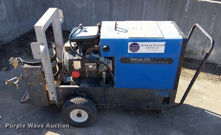 image for item FK0823 Miller Bobcat 225G welder/generator