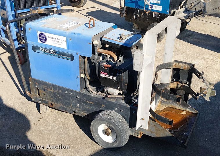 image for item FK0823 Miller Bobcat 225G welder/generator