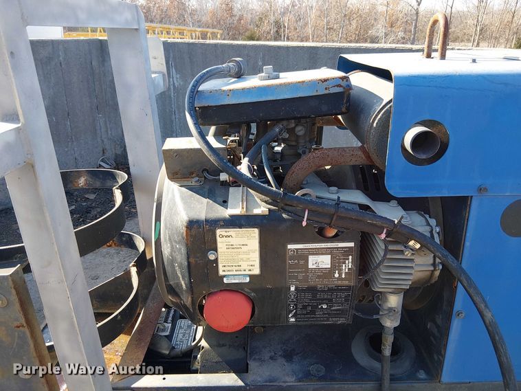 image for item FK0823 Miller Bobcat 225G welder/generator