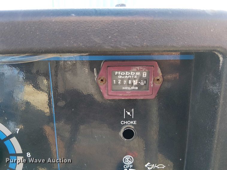 image for item FK0823 Miller Bobcat 225G welder/generator