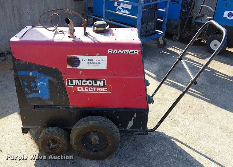 image for item FK0824 Lincoln Electric 305 G Ranger welder/generator