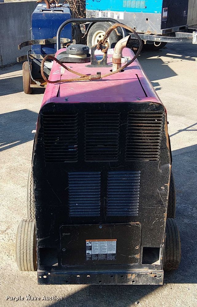 image for item FK0824 Lincoln Electric 305 G Ranger welder/generator