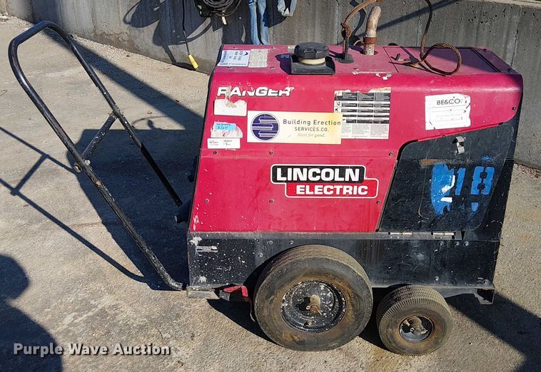 image for item FK0824 Lincoln Electric 305 G Ranger welder/generator