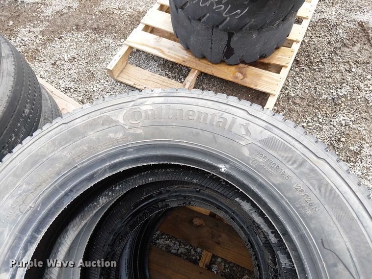 image for item FK0846 (42) tires