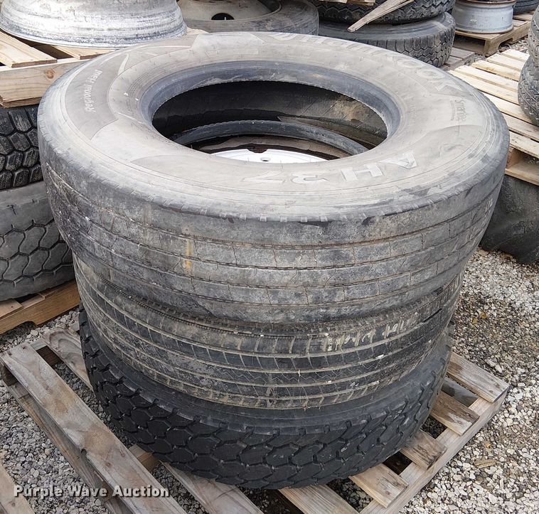 image for item FK0846 (42) tires