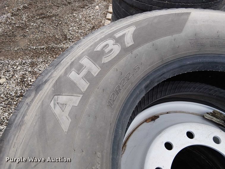 image for item FK0846 (42) tires