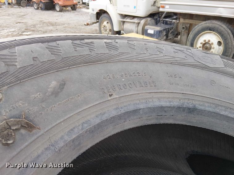 image for item FK0846 (42) tires
