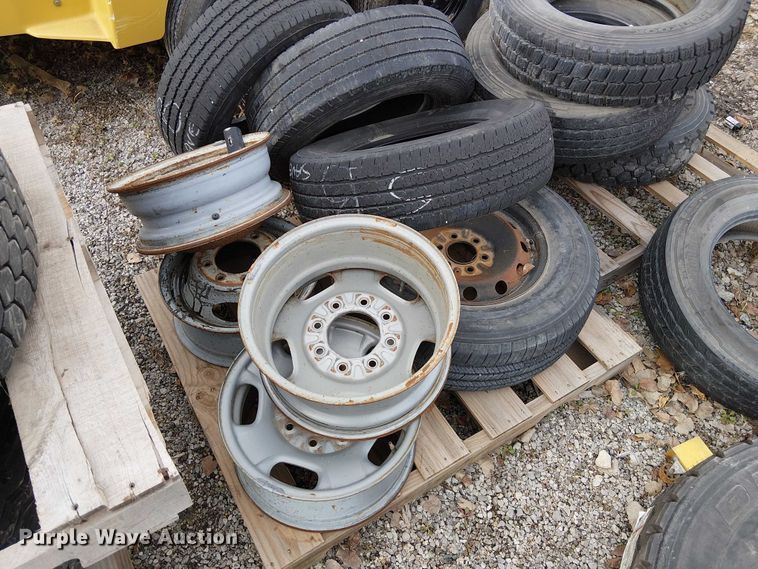 image for item FK0846 (42) tires