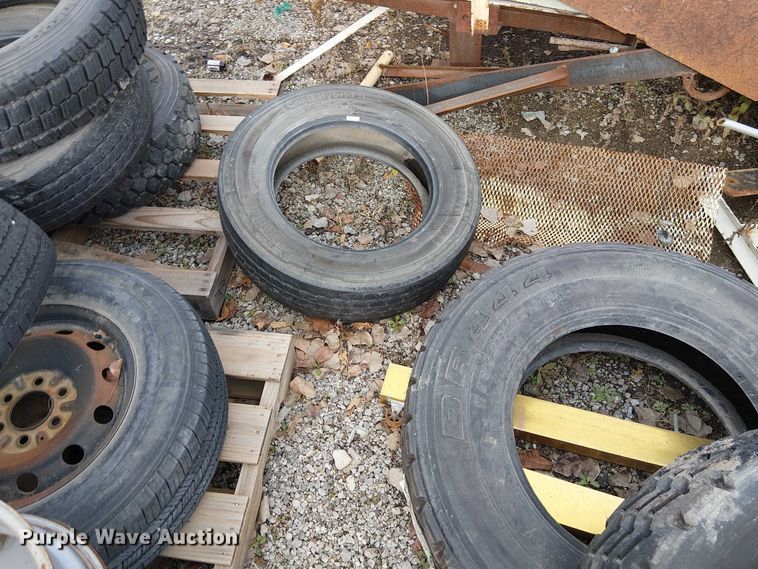 image for item FK0846 (42) tires