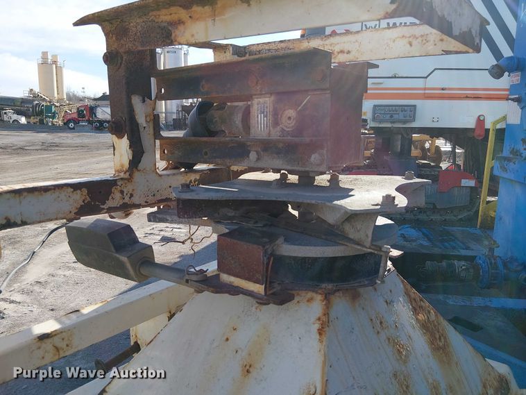 image for item FK0852 Herd 1200C seeder