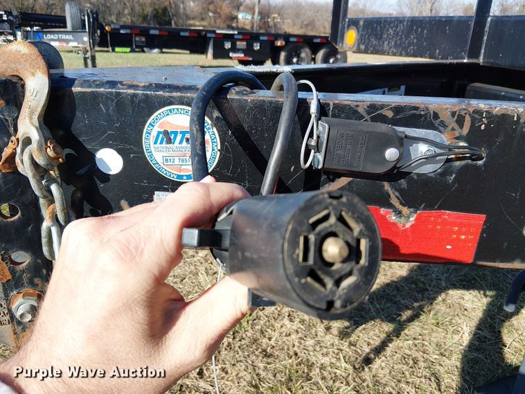 image for item FK0857 2013 Load Trail equipment trailer