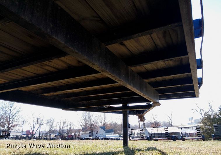 image for item FK0857 2013 Load Trail equipment trailer