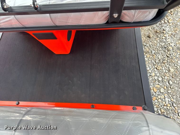 image for item FK0880 MK EV-L6 golf cart