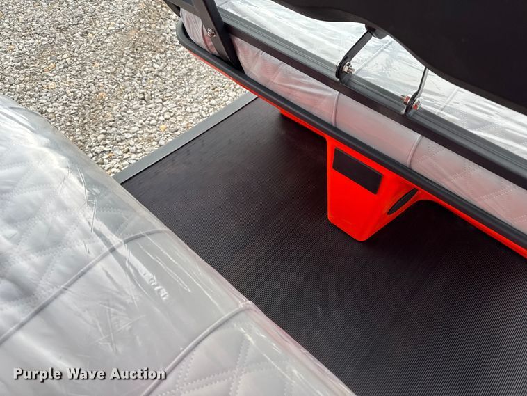 image for item FK0880 MK EV-L6 golf cart